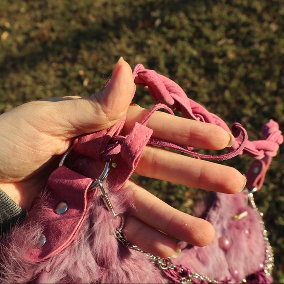 Furry Purse - Picture 5 of 6